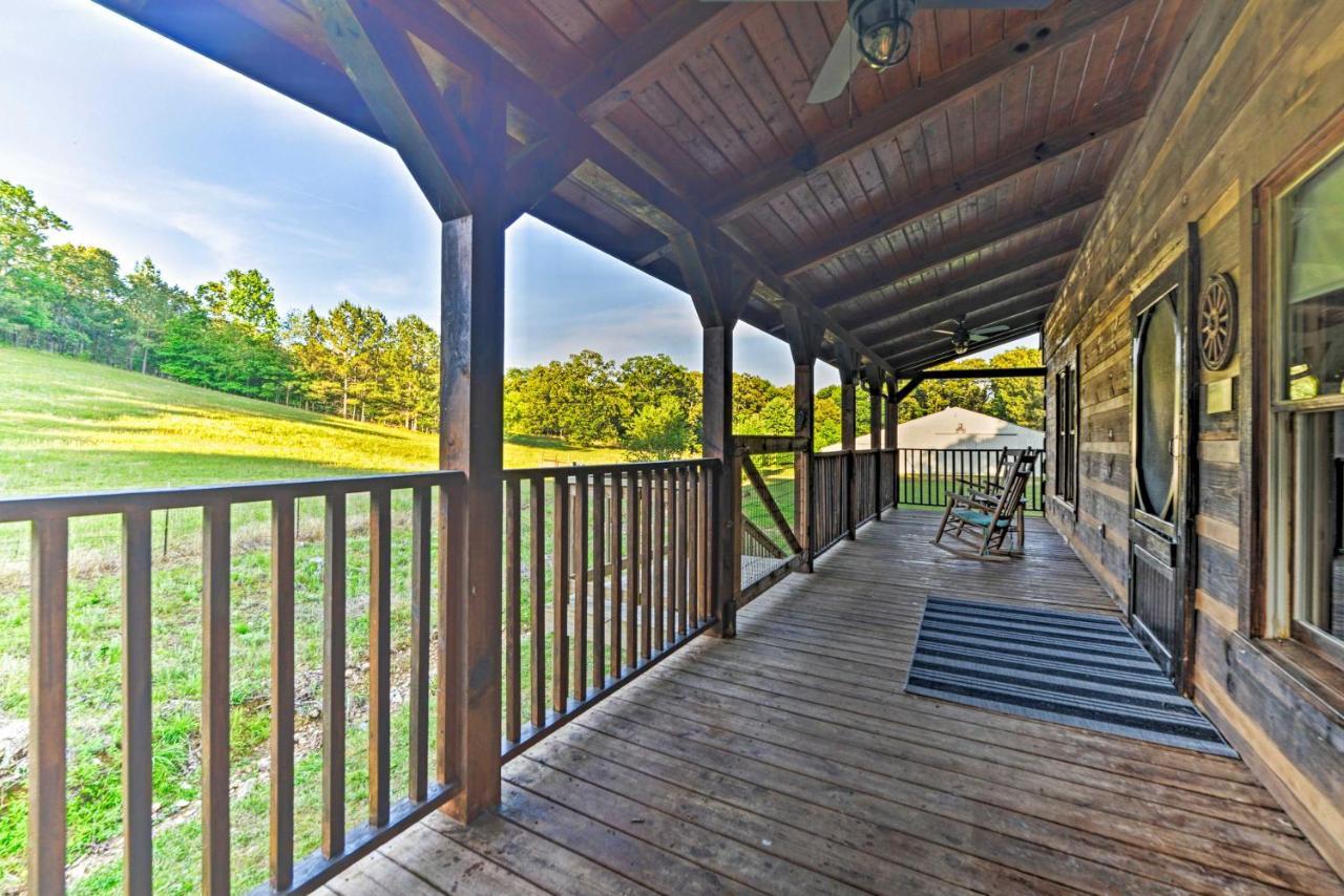 Quiet, Woodsy Retreat Deck And Kentucky Lake Access New Concord Luaran gambar